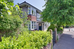 Front External- click for photo gallery